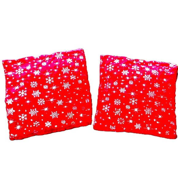 FUTEI Holiday Red Faux Fur w/Silver Snowflakes & Stars Pillow Covers 18" Set 2 - Picture 4 of 10